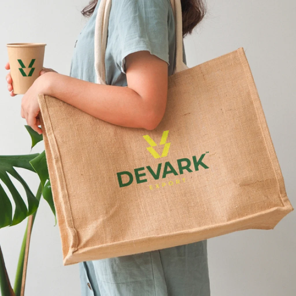 Handcrafted Leather Tote Bag for Everyday Use